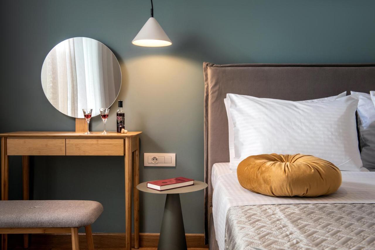 Kipos Boutique Suites Heraklion  ภายนอก รูปภาพ
